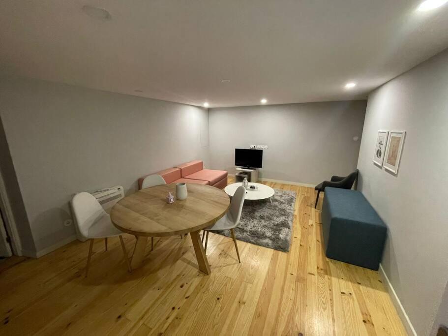 Torrinha'S Backyard Apartment Порто Екстериор снимка